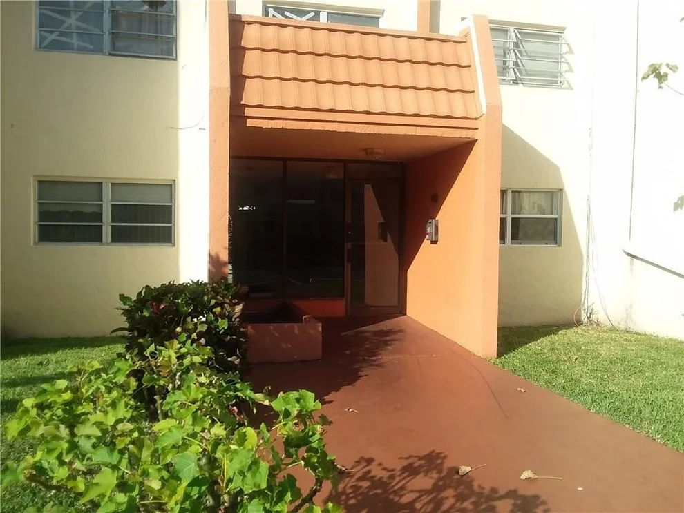 Unit for sale at 2301 NW 41st Avenue, Lauderhill, FL 33313