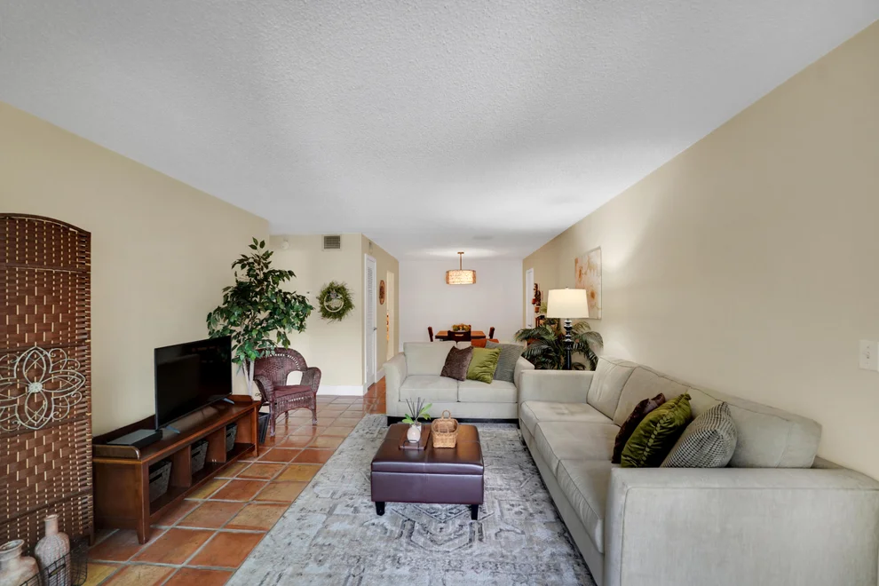 Unit for sale at 6473 BAY CLUB Drive, Fort Lauderdale, FL 33308