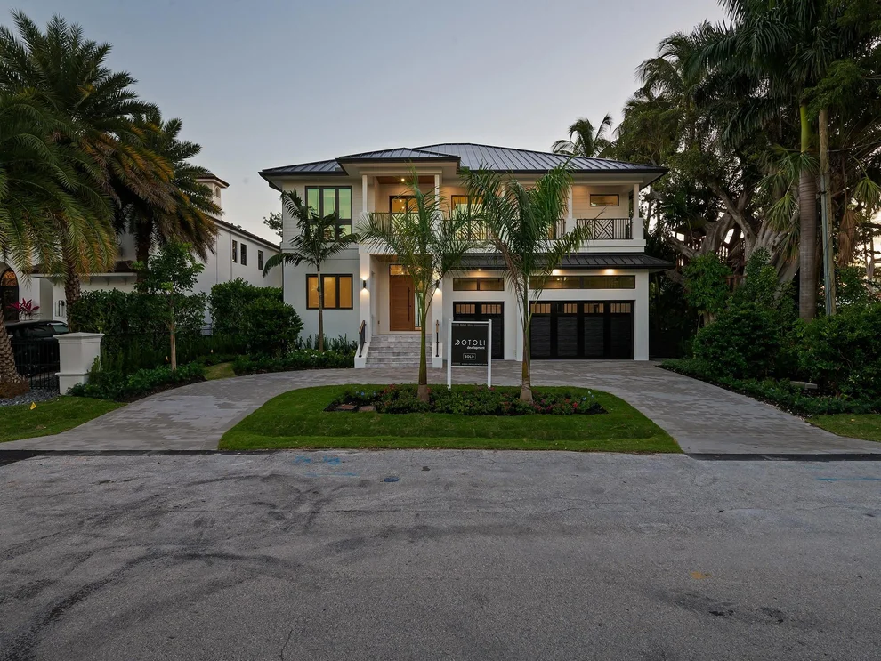 Unit for sale at 2412 Delmar Place, Fort Lauderdale, FL 33301