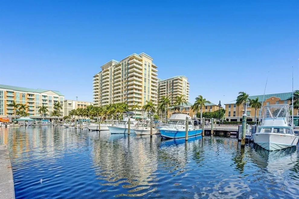 Unit for sale at 700 E Boynton Beach Boulevard, Boynton Beach, FL 33435