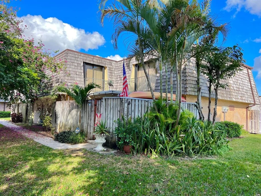 Unit for sale at 58 Lake Arbor Drive, Palm Springs, FL 33461