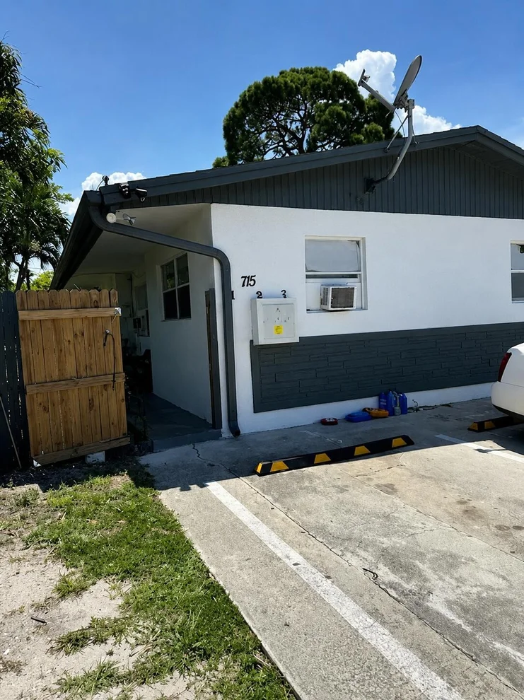 Unit for sale at 715 NW 15th Terrace, Fort Lauderdale, FL 33311