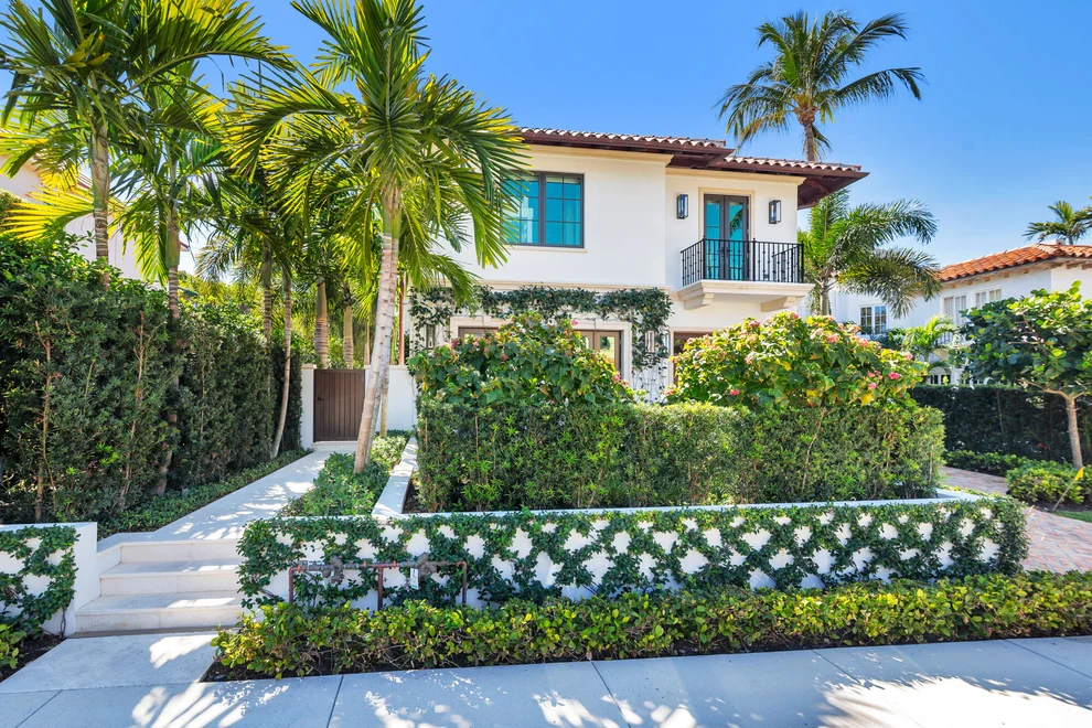 Unit for sale at 218 Everglade Avenue, Palm Beach, FL 33480