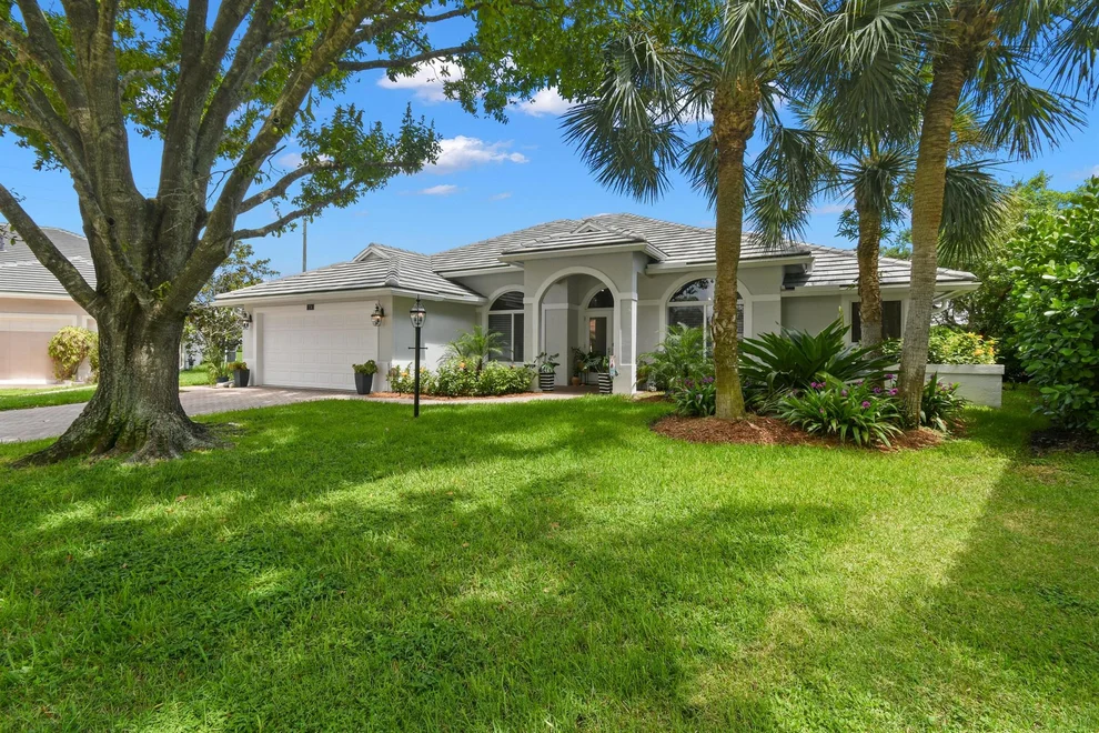 Unit for sale at 274 Crane Point N, Jupiter, FL 33458