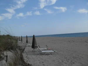 Unit for sale at 2565 S Ocean Boulevard, Palm Beach, FL 33480