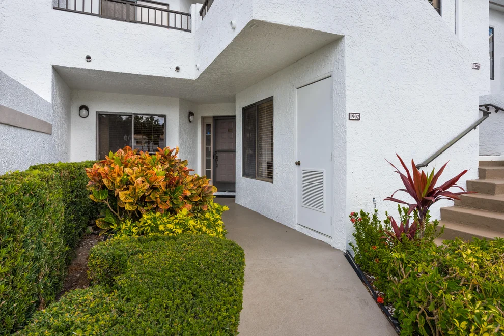 Unit for sale at 7701 Glendevon Lane, Delray Beach, FL 33446