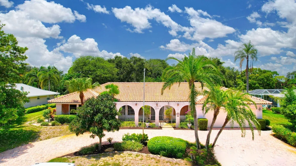 Unit for sale at 3331 SE Fairway West W, Stuart, FL 34997