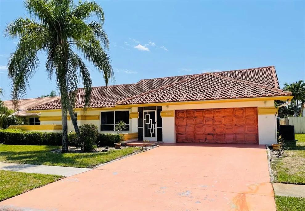 Unit for sale at 9320 Laurel Green Drive, Boynton Beach, FL 33437