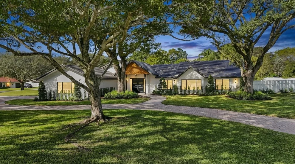 Unit for sale at 3820 NW 101st Drive, Coral Springs, FL 33065
