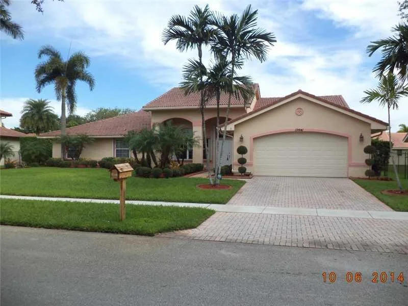 Unit for sale at 19441 NW 6 Street, Pembroke Pines, FL 33029