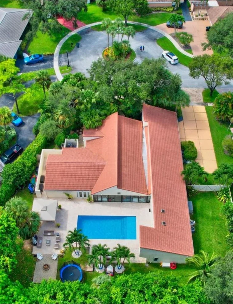 Unit for sale at 6555 SERENA Lane, Boca Raton, FL 33433