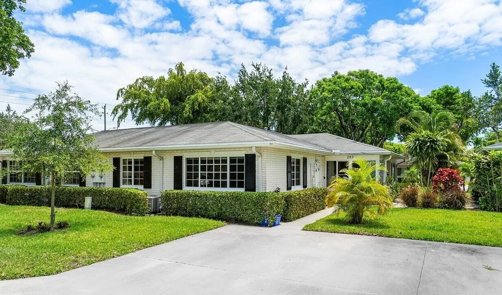 Unit for sale at 10084 41st Drive S, Boynton Beach, FL 33436