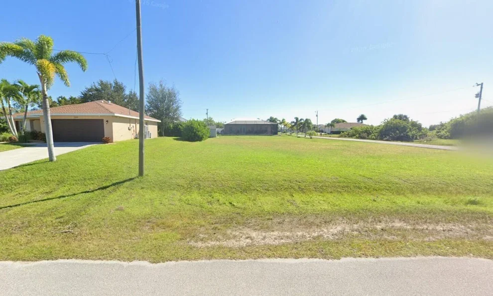 Unit for sale at 815 NW 28TH Place, Cape Coral, FL 33993