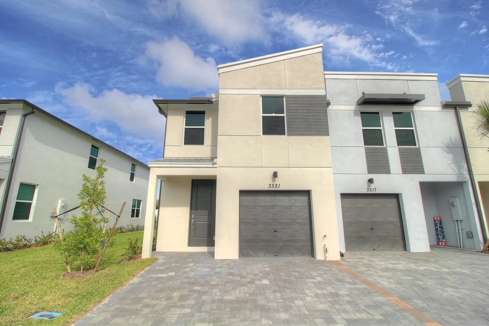 Unit for sale at 3521 Joshua Tree Street, Palm Springs, FL 33461