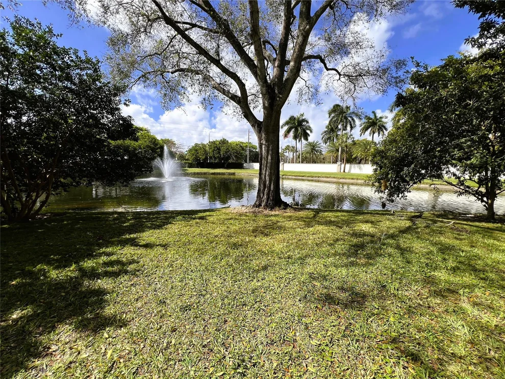 Unit for sale at 2502 Antigua Terrace, Coconut Creek, FL 33066