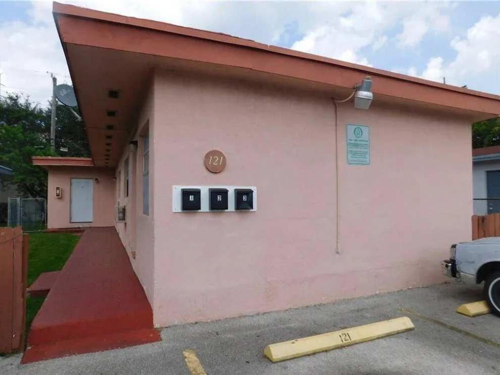 Unit for sale at 121 SW 5th Court, Dania Beach, FL 33004