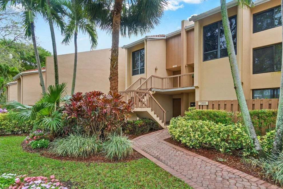Unit for sale at 3304 Bridgewood Drive, Boca Raton, FL 33434