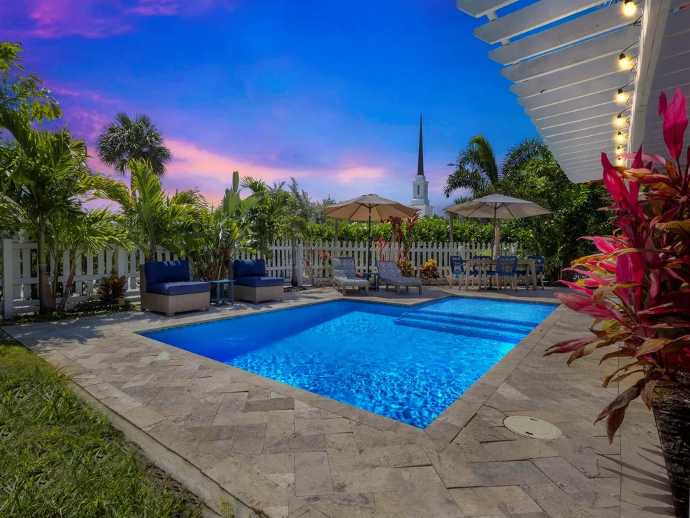 Unit for sale at 1001 N Lakeside Drive, Lake Worth Beach, FL 33460