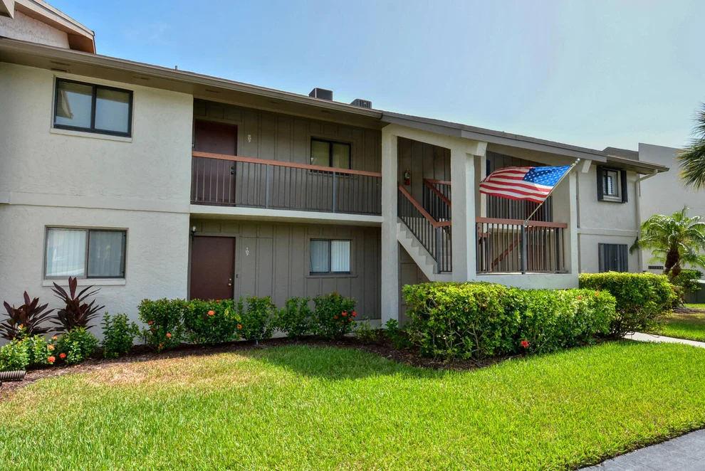 Unit for sale at 1600 NE Dixie Highway, Jensen Beach, FL 34957