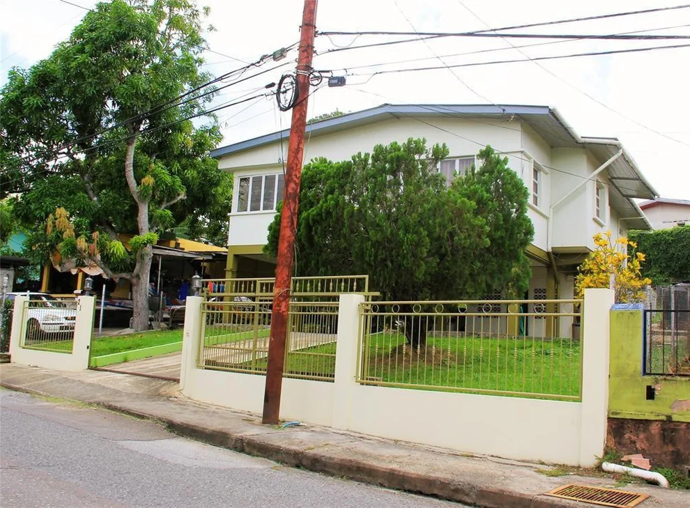 Unit for sale at 21 Southern Main Road Duncan Village,  