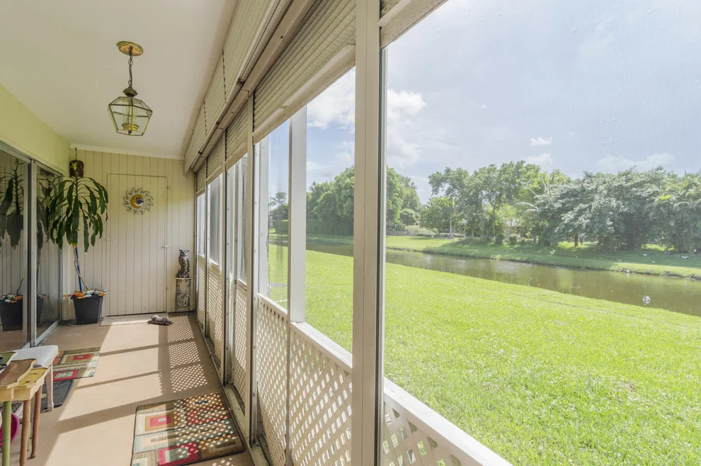 Unit for sale at 10693 N Military Trail, Palm Beach Gardens, FL 33410