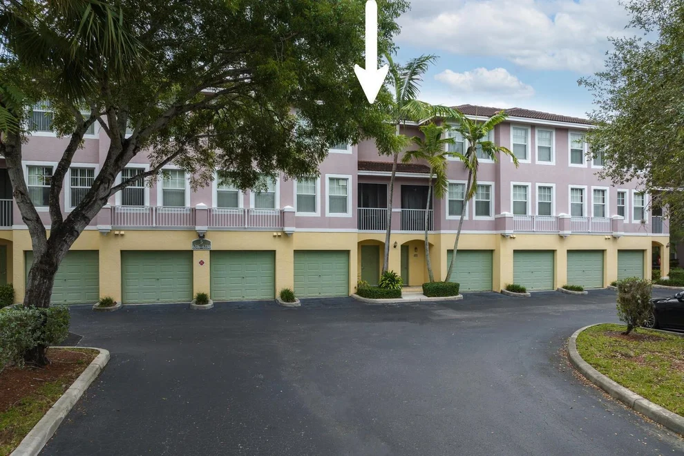 Unit for sale at 6318 W Sample Road, Coral Springs, FL 33067