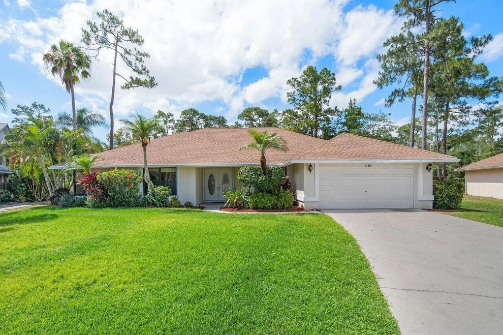 Unit for sale at 13415 Kingsbury Drive, Wellington, FL 33414