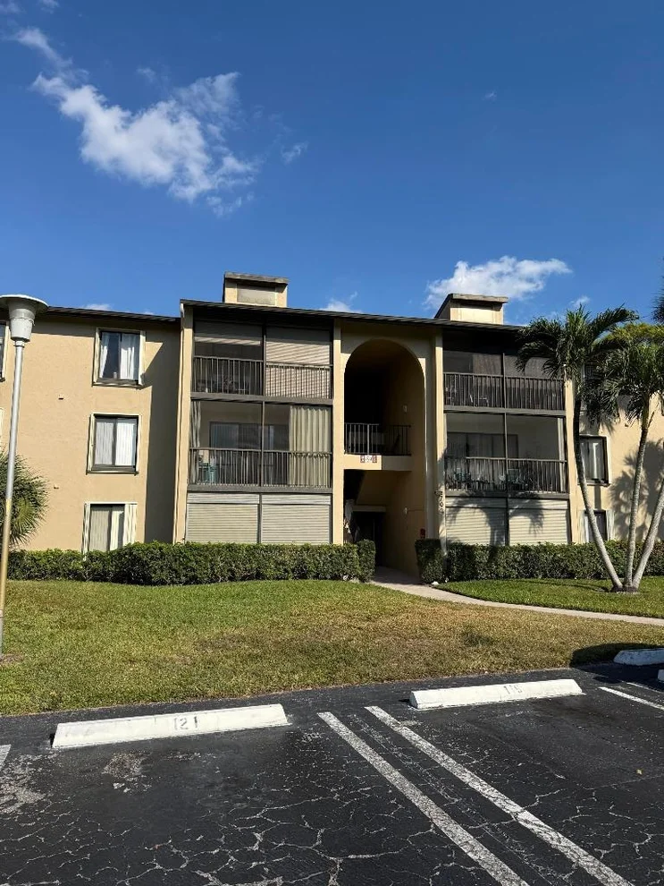 Unit for sale at 703 Sunny Pine Way, Greenacres, FL 33415
