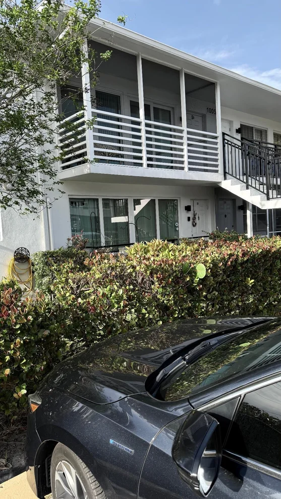 Unit for sale at 1005 SE 15th Street SE, Fort Lauderdale, FL 33316