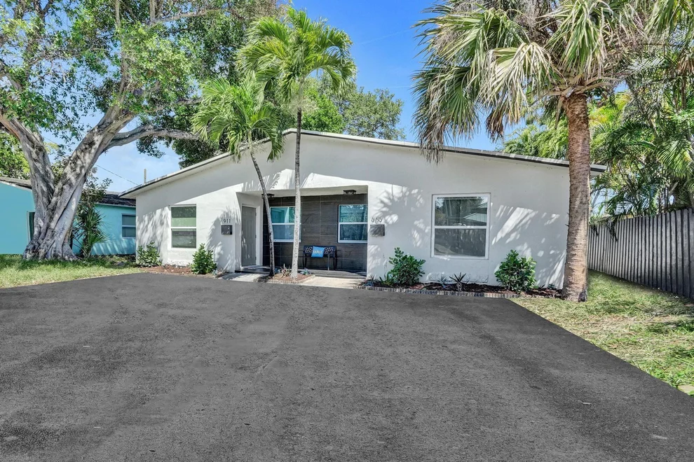 Unit for sale at 909 SW 16th Street, Fort Lauderdale, FL 33315