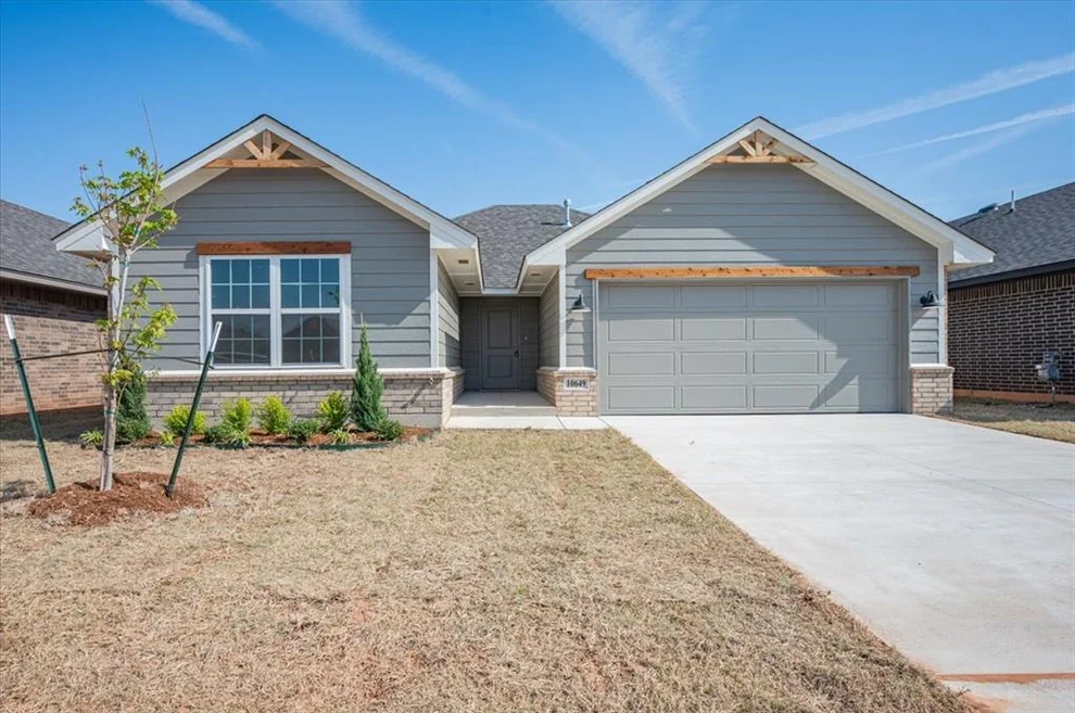 Unit for sale at 10649 SW 18th Street, Yukon, OK 73099