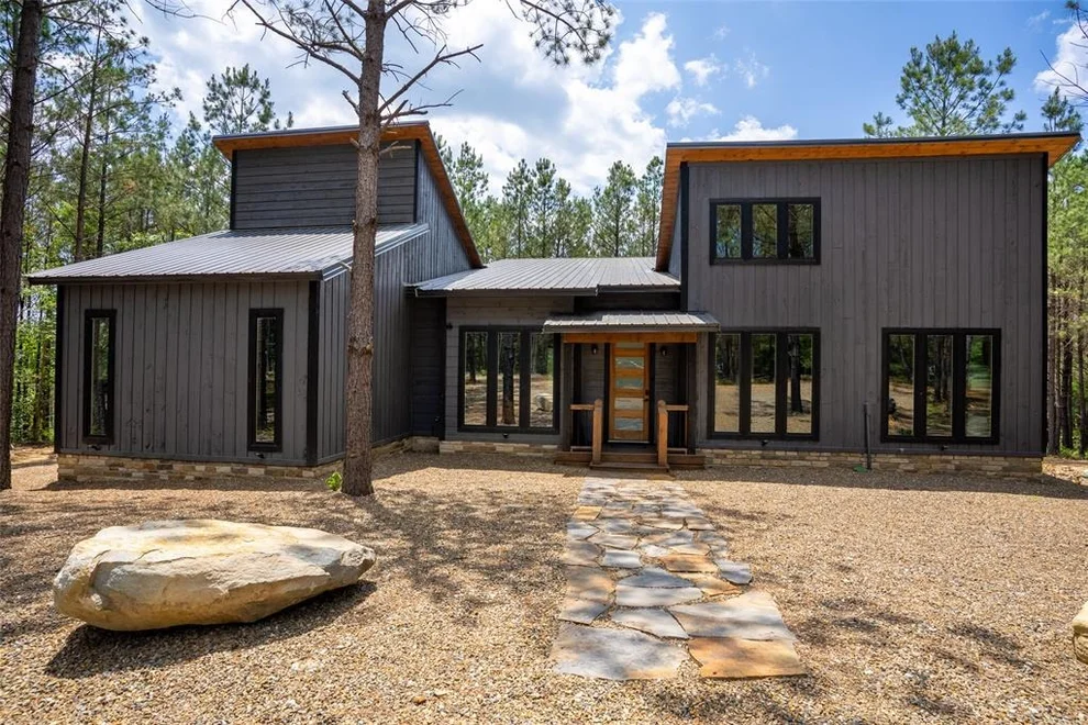 Unit for sale at 149 Bear Pine Trail, Broken Bow, OK 74728