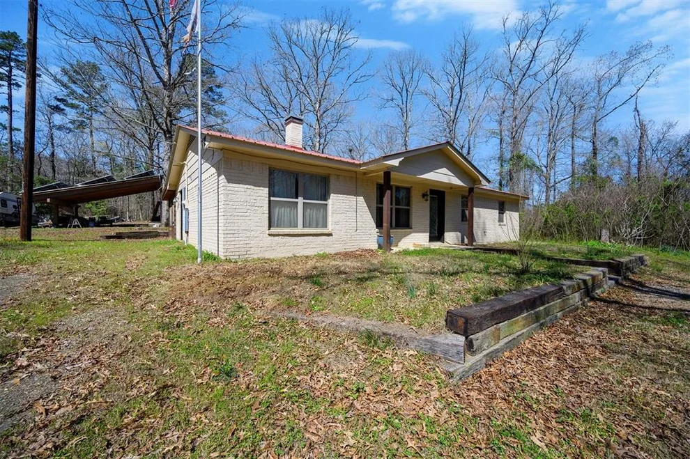 Unit for sale at 234 Glover Road, Battiest, OK 74728