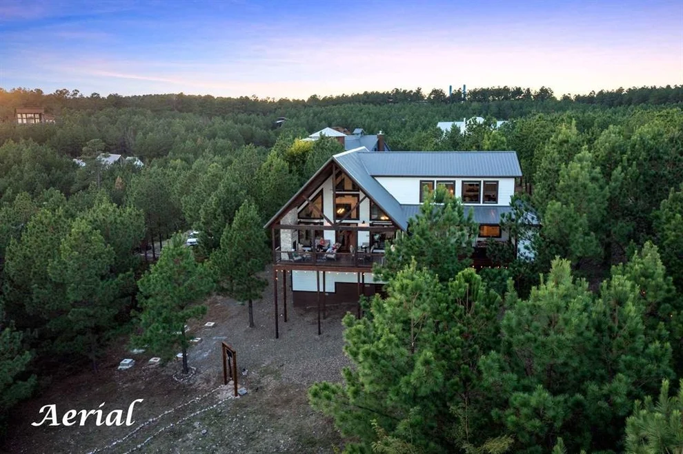 Unit for sale at 156 Buttonwood Trail, Broken Bow, OK 74728