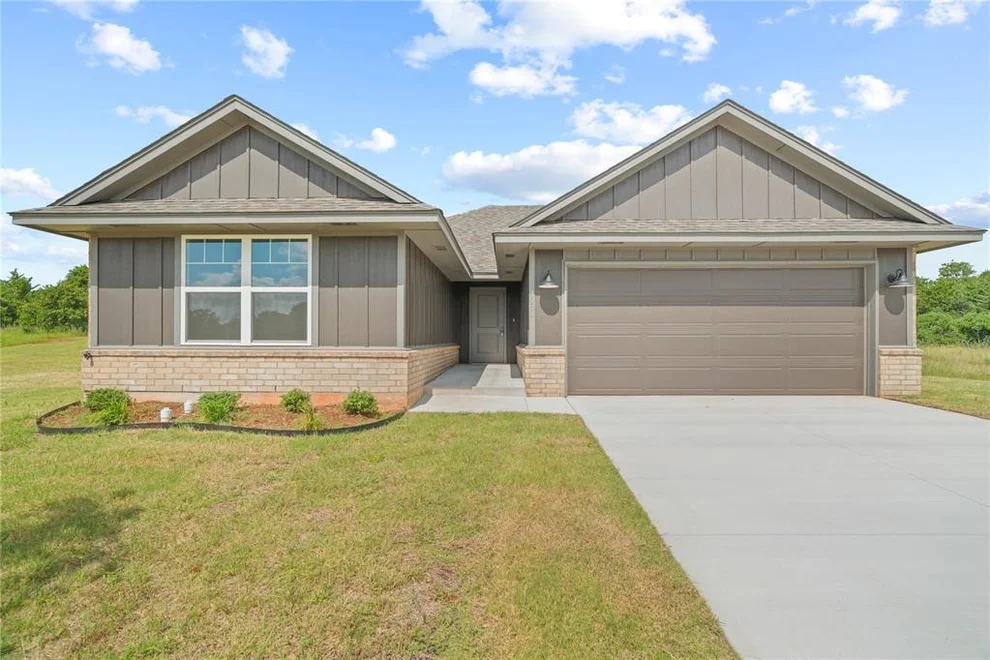 Unit for sale at 4680 Lincoln Landing, Harrah, OK 73045