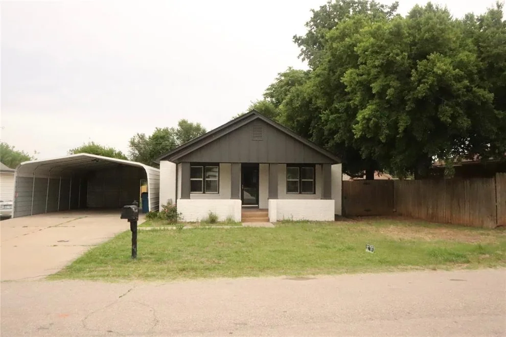 Unit for sale at 203 W Pine Street, Tuttle, OK 73089