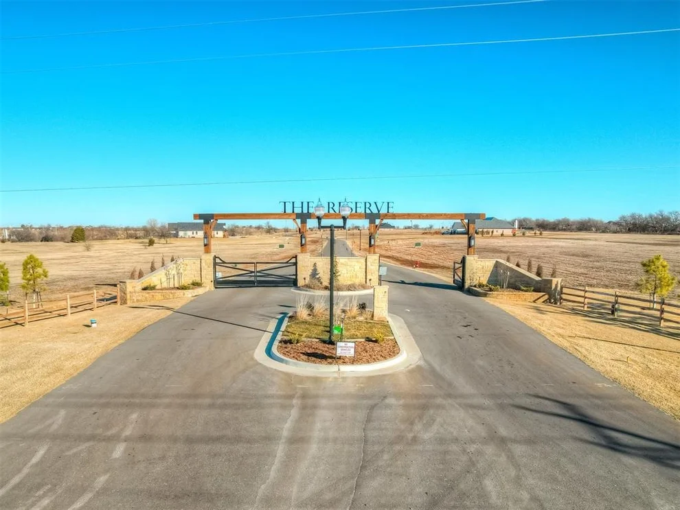 Unit for sale at 20803 Rush Creek Road, Edmond, OK 73025