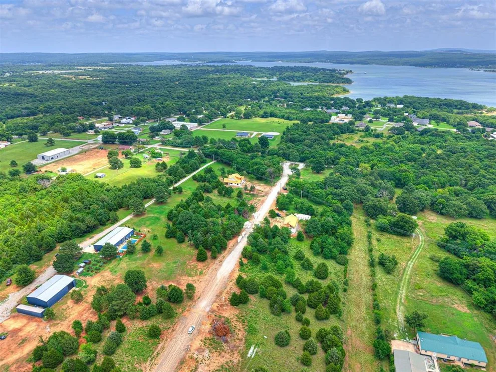 Unit for sale at 20 Emberlyn Lane, Eufaula, OK 74432