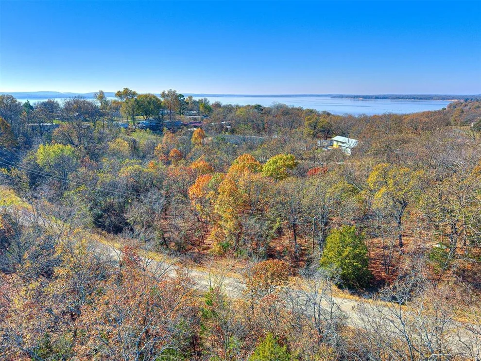 Unit for sale at 221 Robin Road, Eufaula, OK 74432