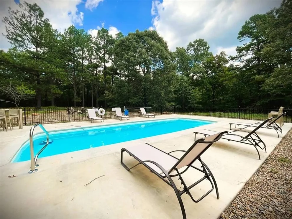 Unit for sale at 36 Ship Bottom Bend, Broken Bow, OK 74728