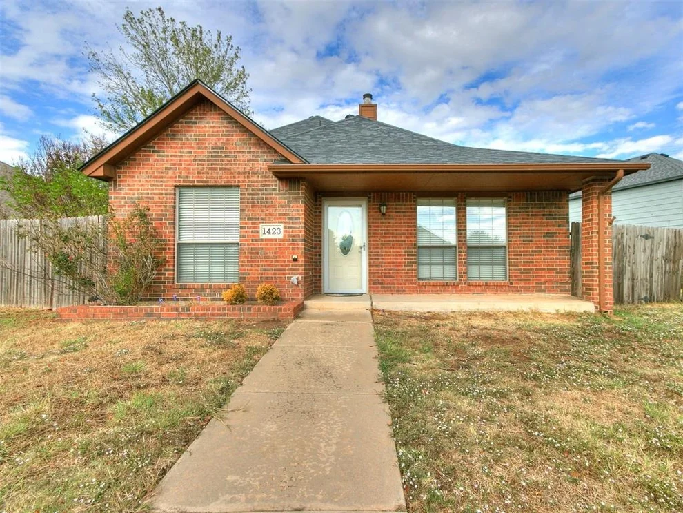 Unit for sale at 1423 SW 24th Street, Moore, OK 73170