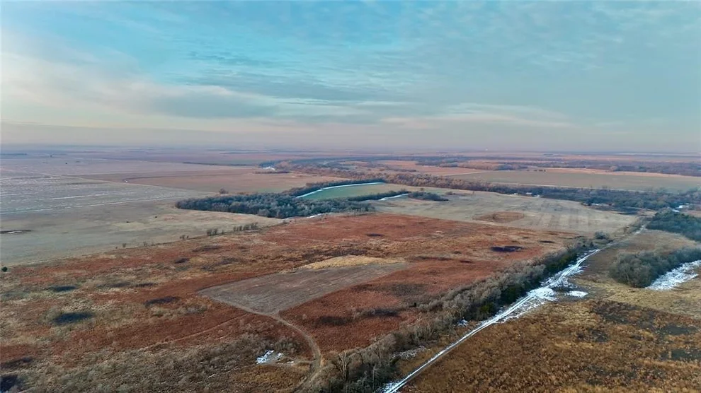 Unit for sale at 1 N 3100 Road, Lamont, OK 74643