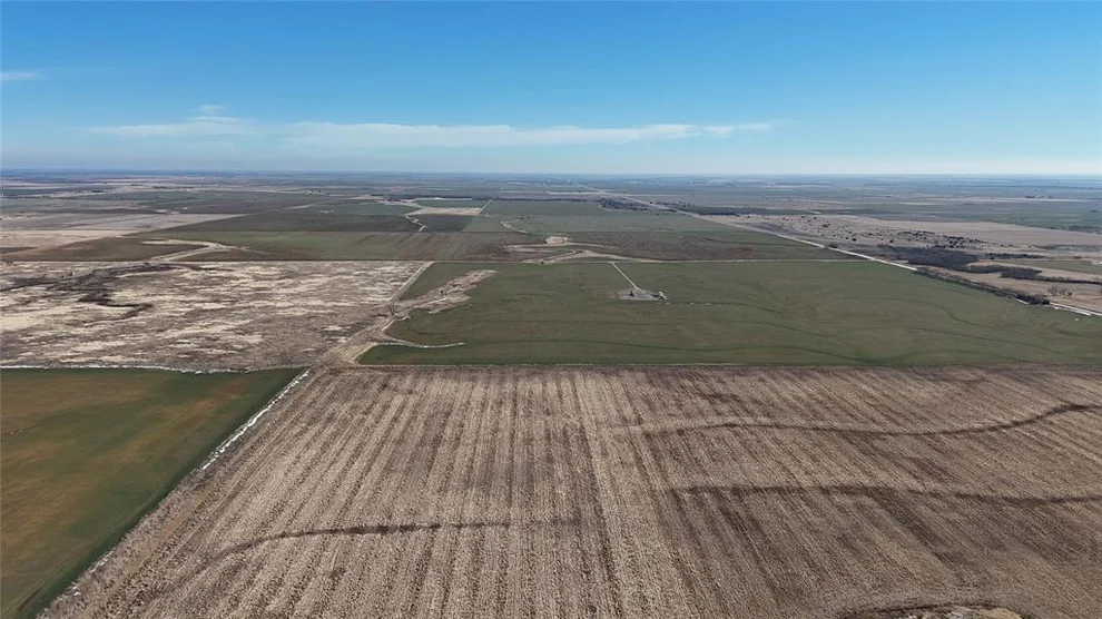 Unit for sale at 1 N 2560 Road, Okeene, OK 73763