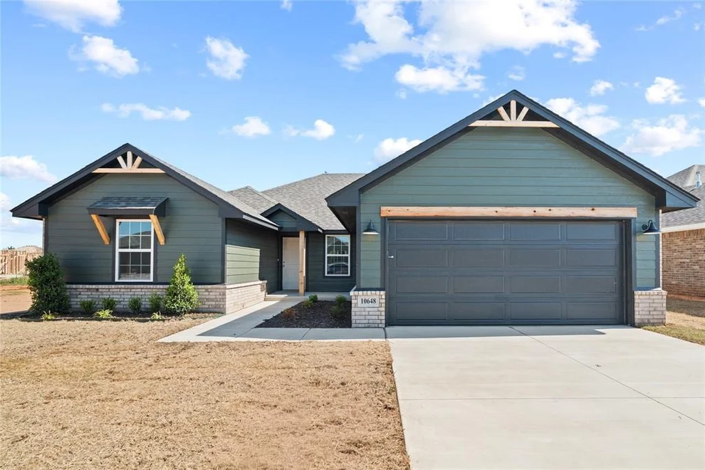 Unit for sale at 10648 SW 18th Street, Yukon, OK 73099