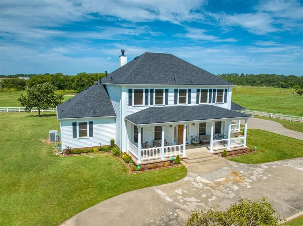 Unit for sale at 3461 N 3735 Road, Holdenville, OK 74848
