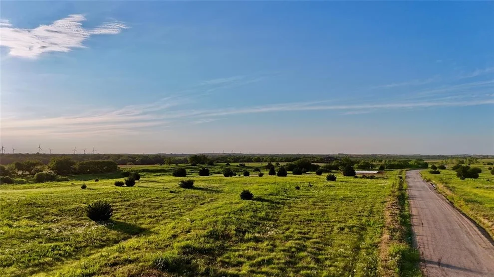 Unit for sale at 7 E 880 Road, Cashion, OK 73016