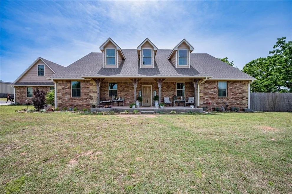 Unit for sale at 920699 Deer Ridge Trail, Wellston, OK 74881