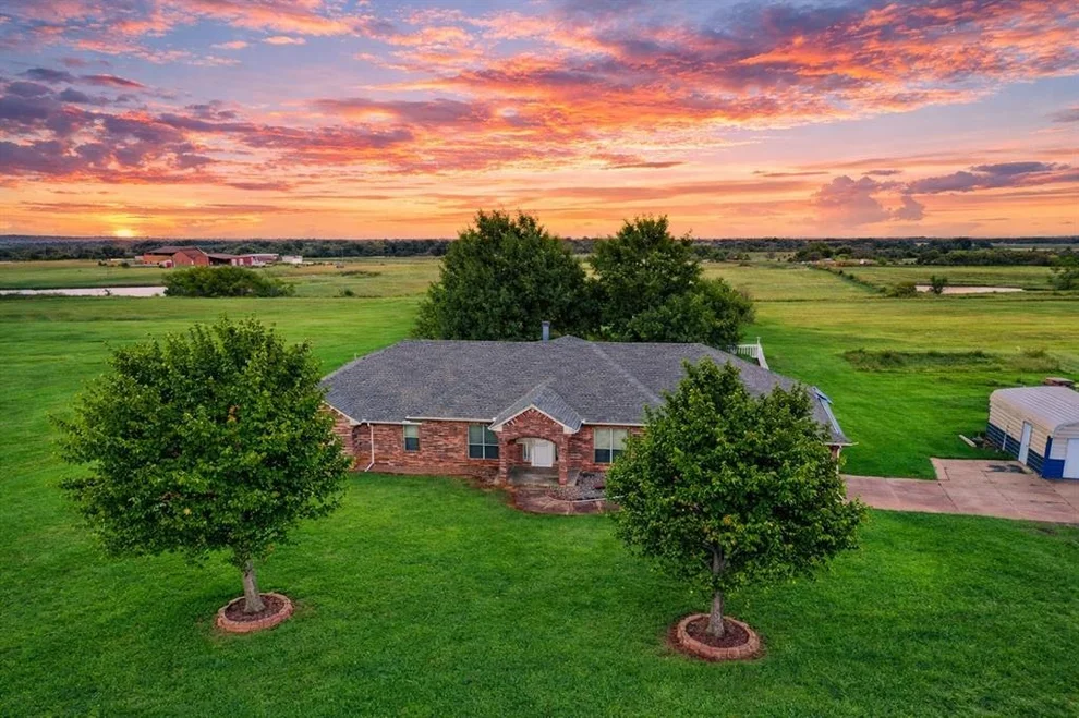 Unit for sale at 104278 Homestead Drive, McLoud, OK 74851