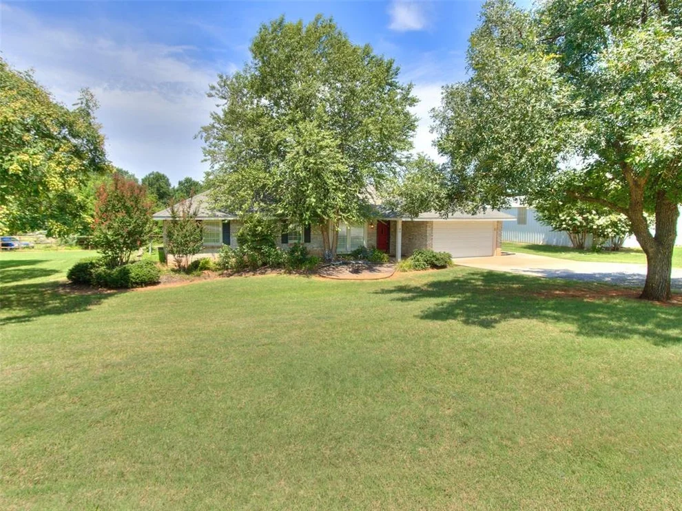 Unit for sale at 46 Shady Grove Road, McLoud, OK 74851