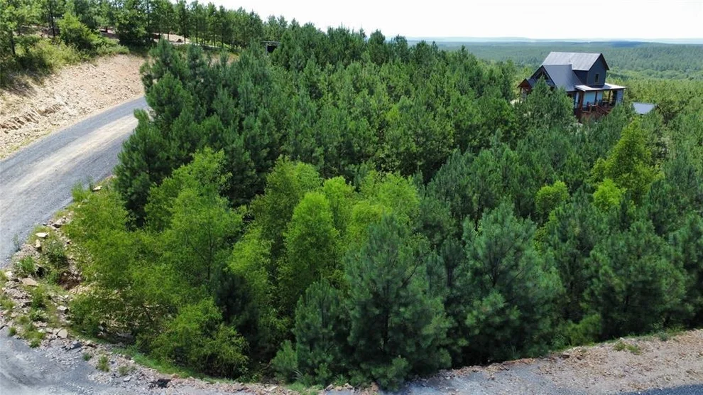 Unit for sale at 170 Overcup Oak Trail, Broken Bow, OK 74728